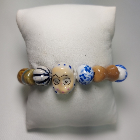 Colourful Critters Ceramic Floral Stretchy Beaded Bracelet - Picture 3 of 5